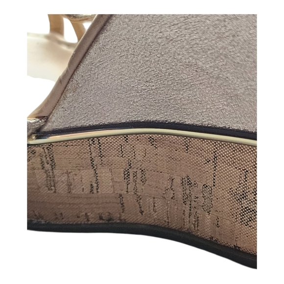 Secreto di Bella Gold Wedge Sandals Size EU 38 Rhinestone Charm Cork Heel Dressy - Picture 14 of 16